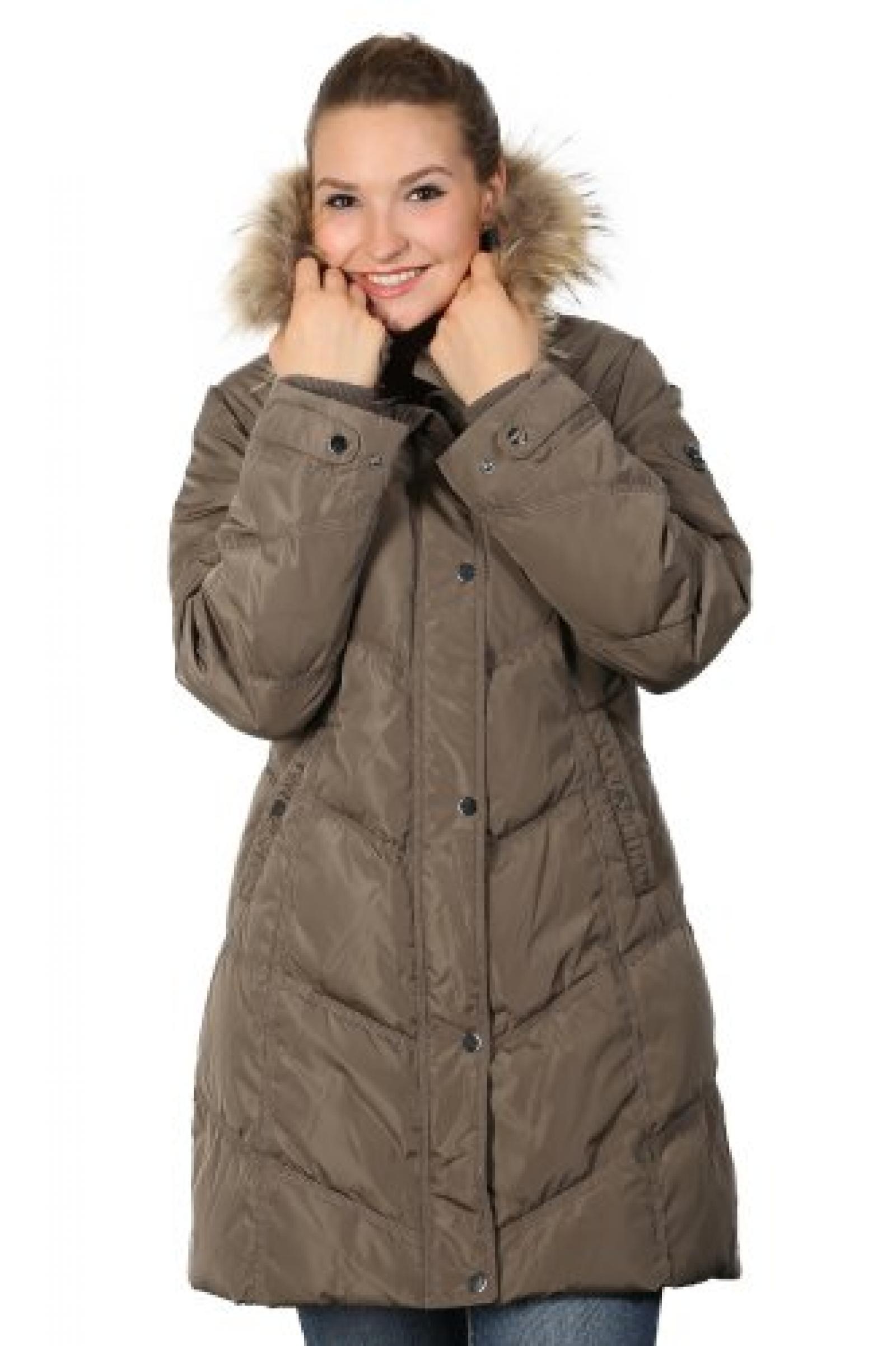 Tolle warme Daunenjacke mit Fellkragen von Saki in cooler Form Trendfarbe taupe Tolle warme Daunenjacke mit Fellkragen von Saki in cooler Form Trendfarbe taupe
